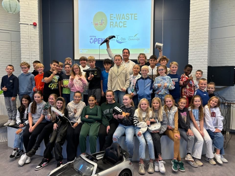 Uitnodiging start E-waste Race Oss 11 mei 