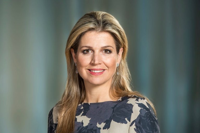 Koningin Máxima brengt bezoek aan Oss