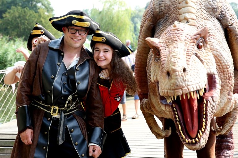 Elzeneindfestijn 2025; laat je betoveren!