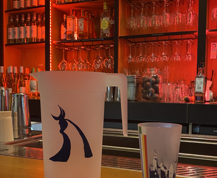 drank kan en herbruikbare beker